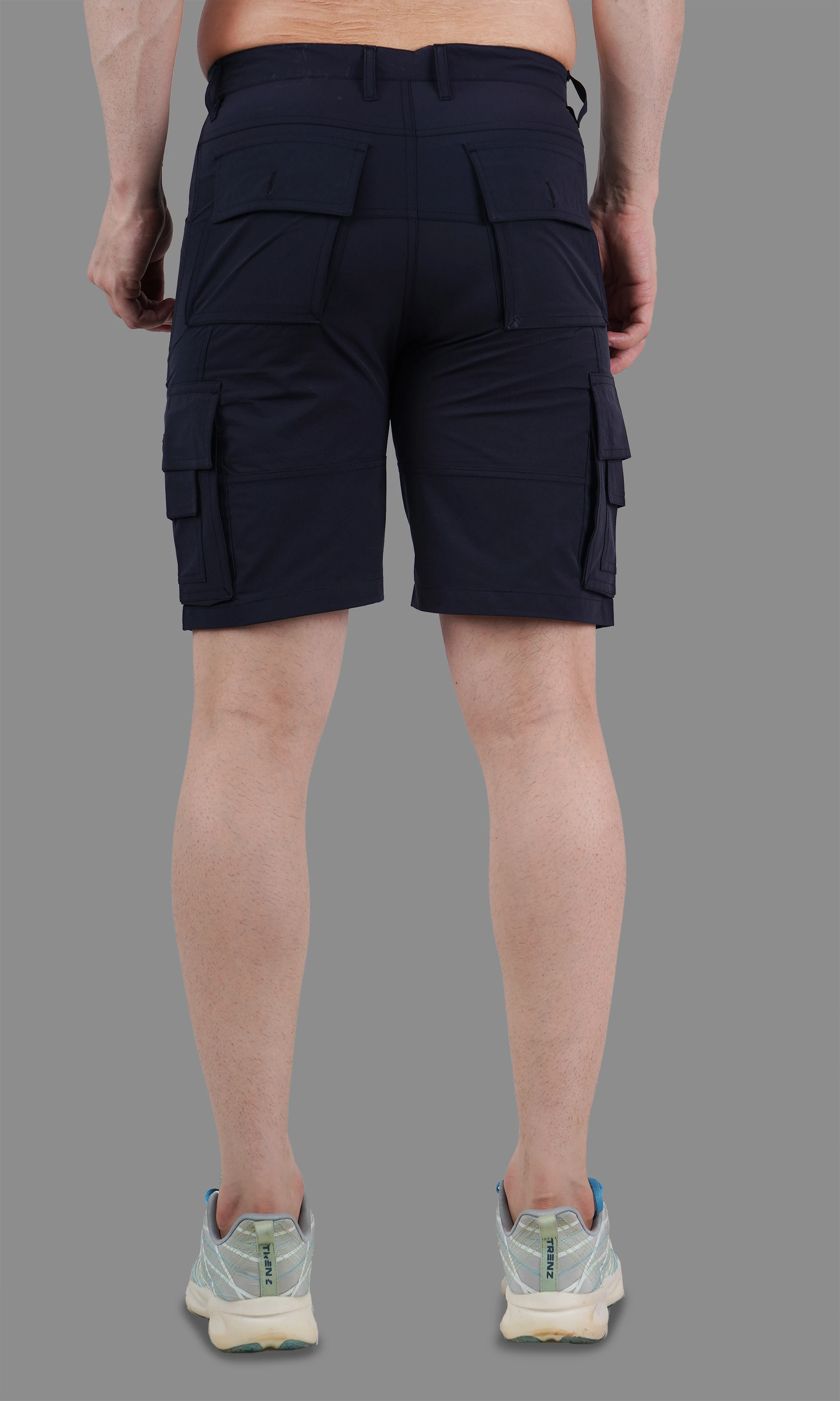 Lower Pockets: 2 Sides Zip Interlock Lycra