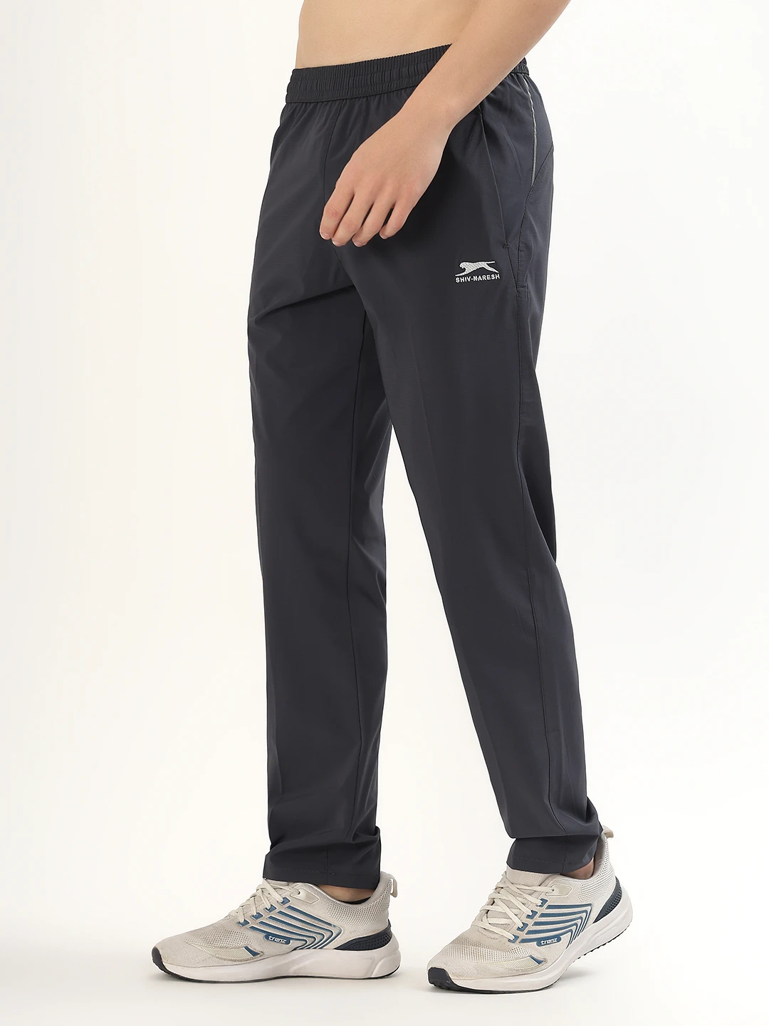 Lower Pockets: 2 Sides Zip NS Spandex 75D