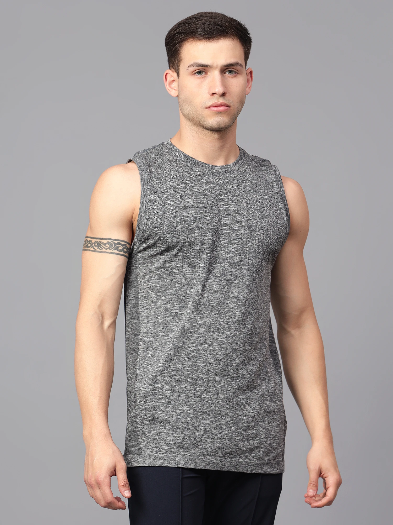 T-Shirts Seamless Sleeveless Round Neck Nylon Polyester Men TRENZ