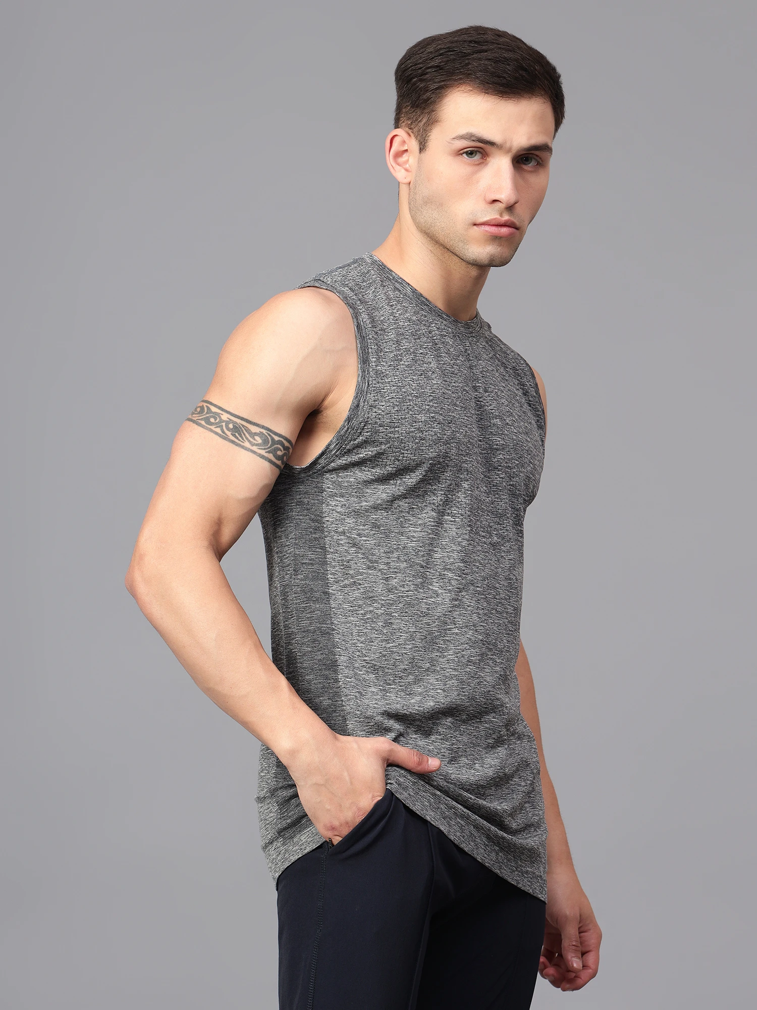 T-Shirts Seamless Sleeveless Round Neck Nylon Polyester Men TRENZ