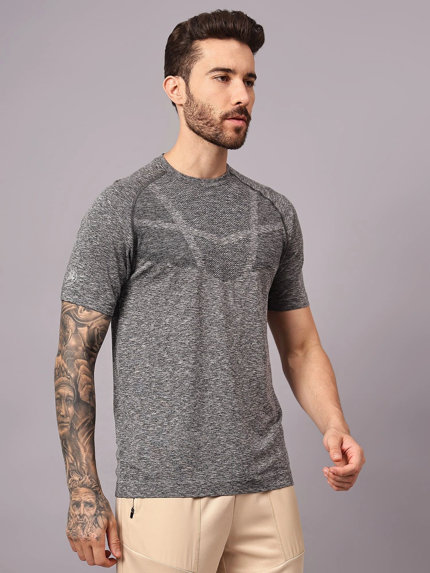 T-Shirts Seamless Half Sleeves Round Neck Nylon Polyester Men TRENZ