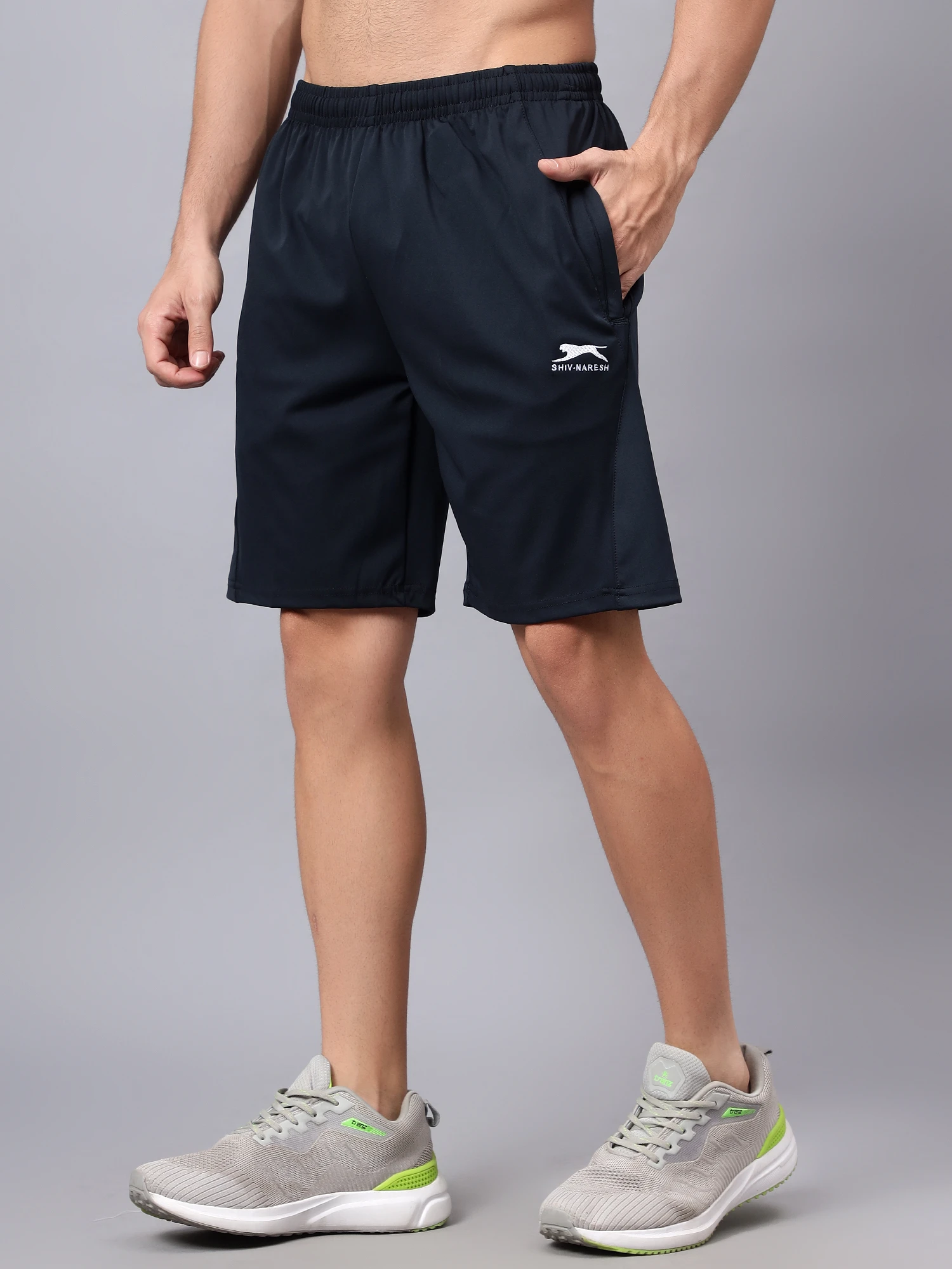 Half Pant Pockets: 2 Sides Zip Interlock Lycra