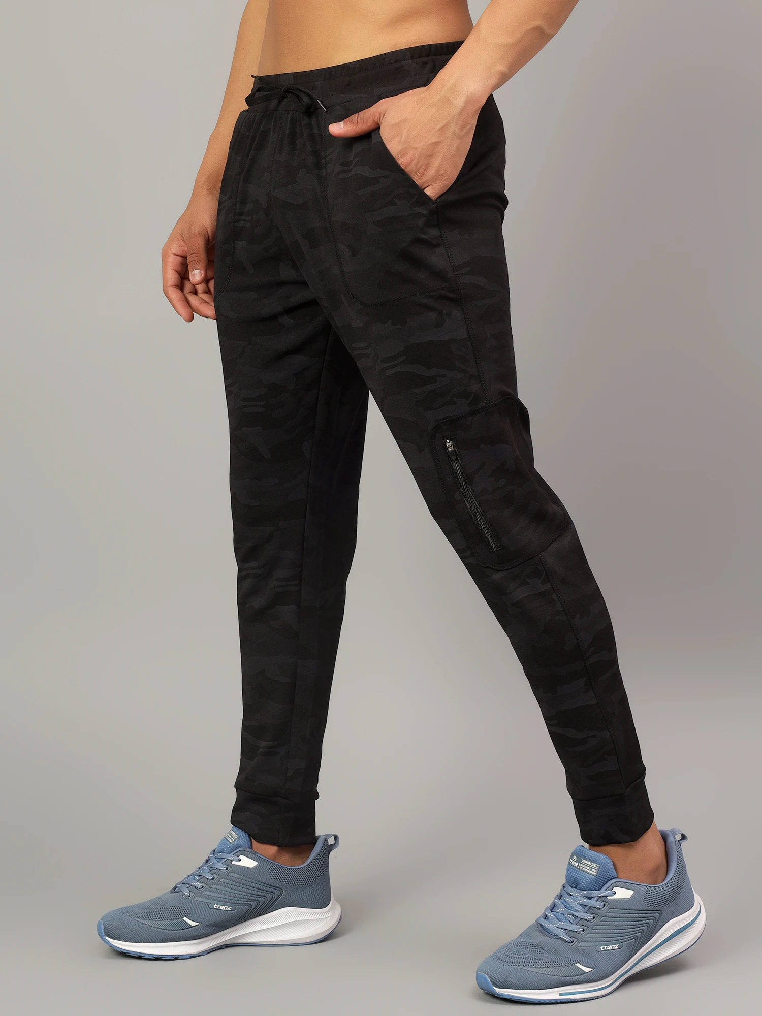 Lower Pocket : 4 and 2 sides zip CAMOU PRINT CARGO Men TRENZ