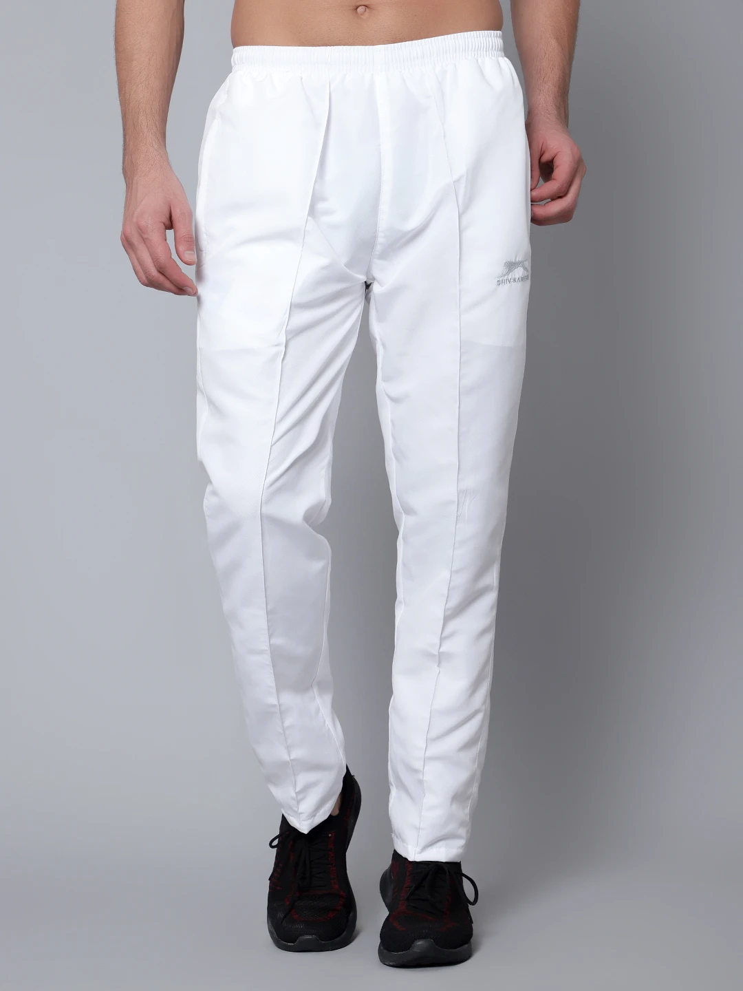 Lower Pockets: 2 Sides Zip, 1 Back Zip TZ