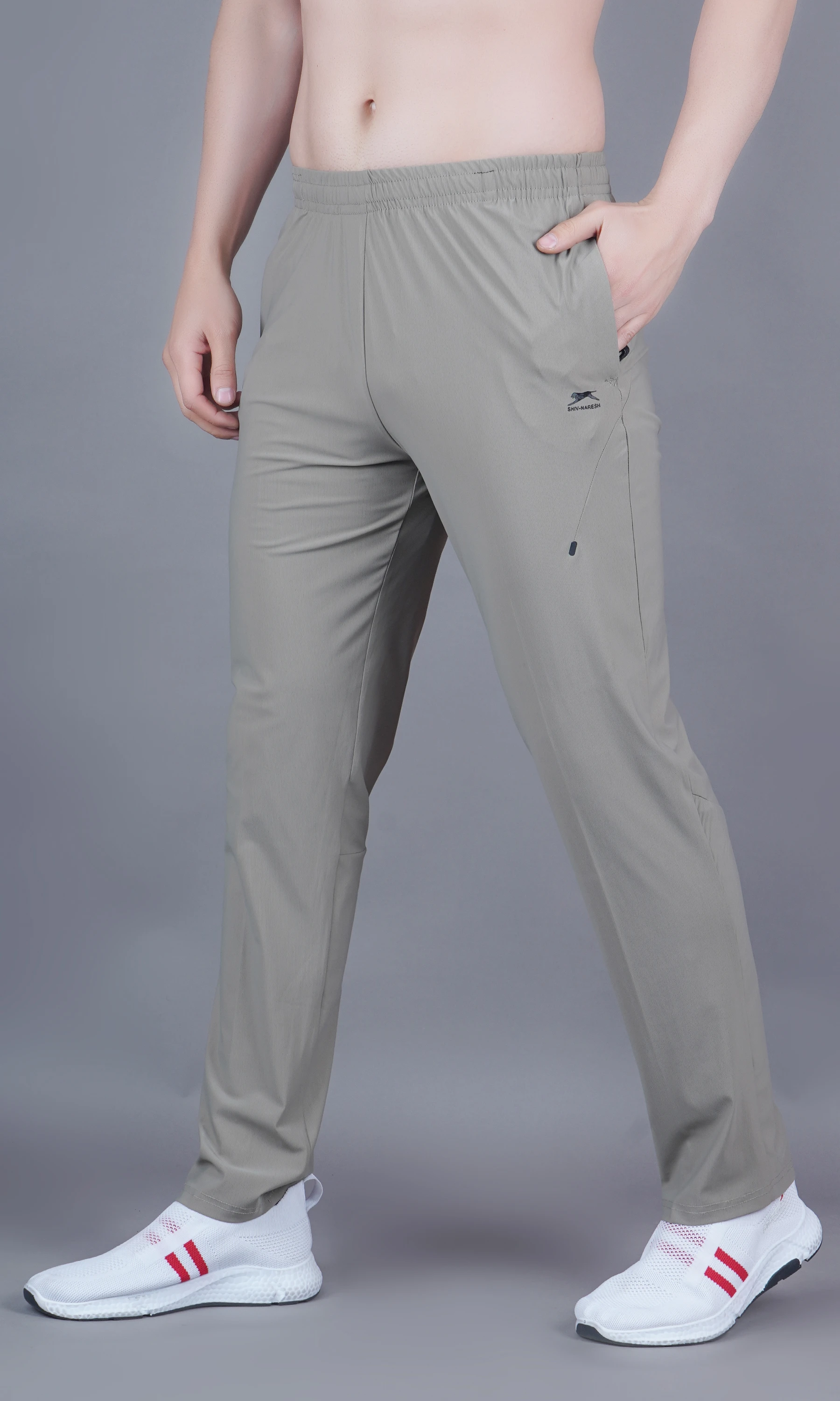 Lower Pockets: 2 Sides Zip DA Anta Strip